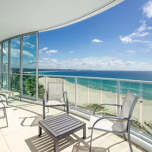 Reflection On The Sea 4* Coolangatta