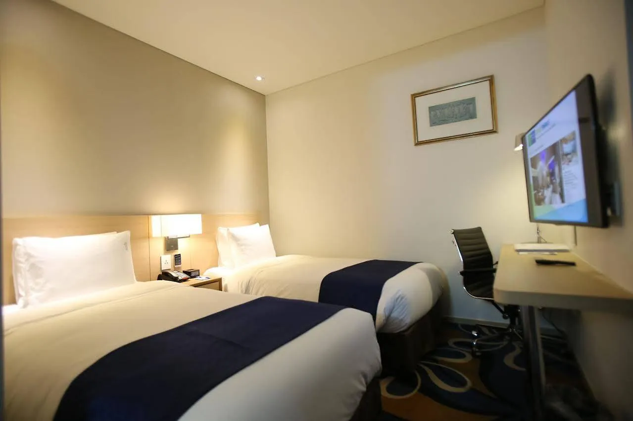 Travelodge Myeongdong Euljiro Seoul Hotel