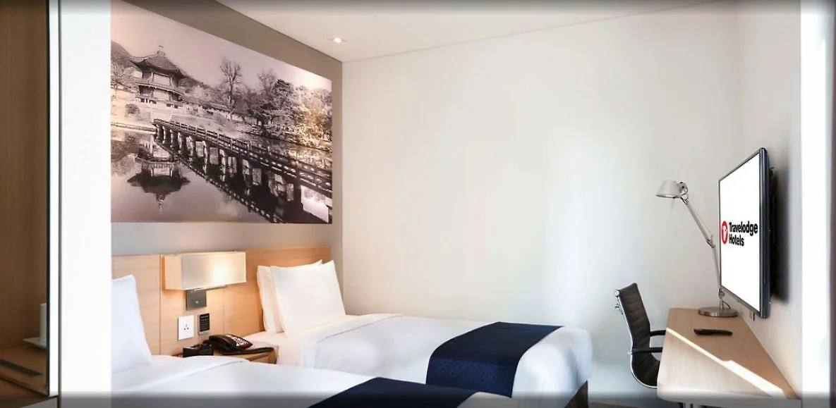 Travelodge Myeongdong Euljiro Seoul 3*,