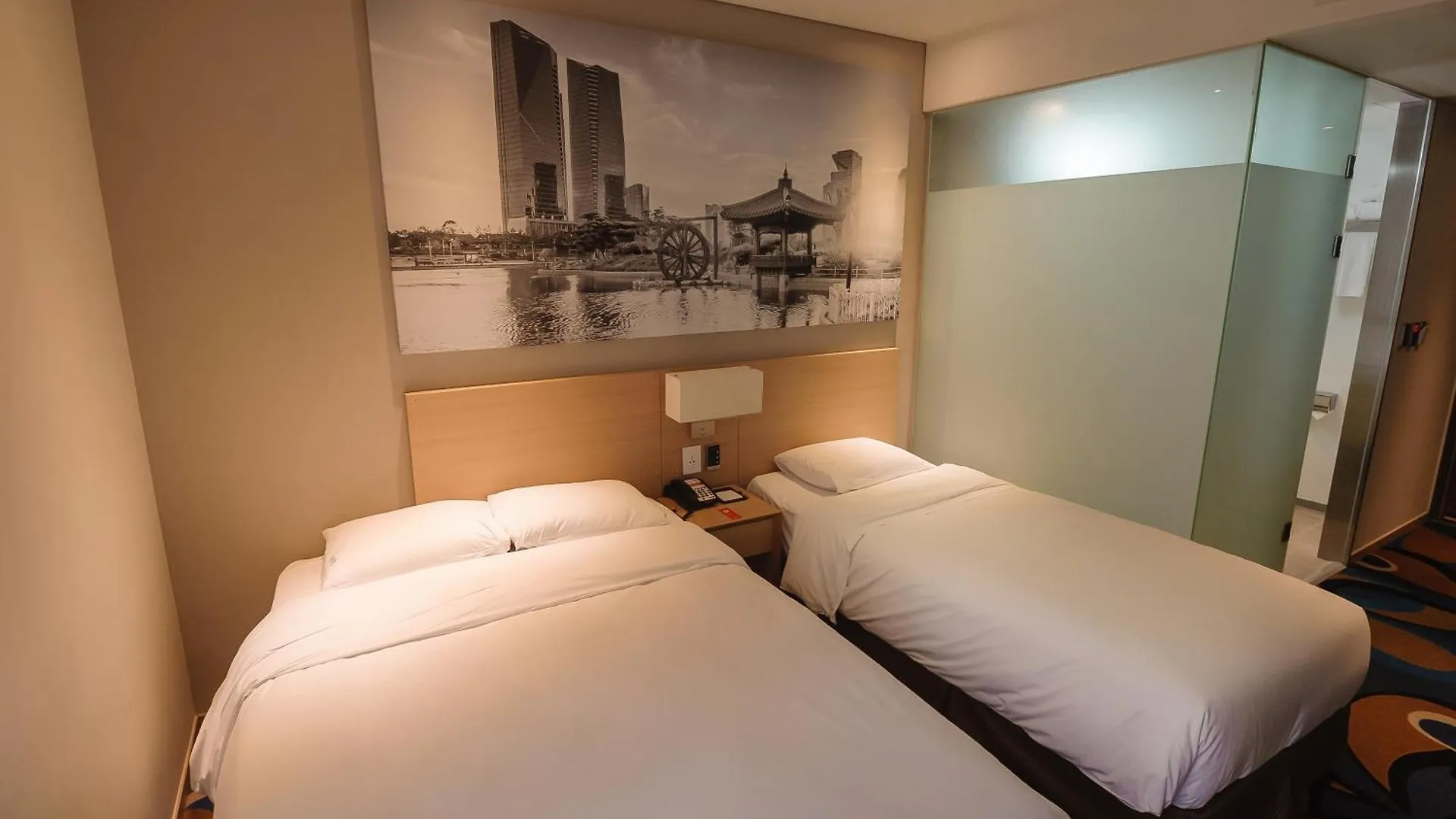 Travelodge Myeongdong Euljiro Seoul