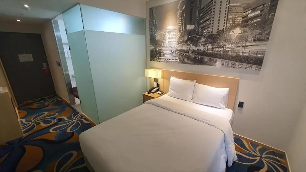 Travelodge Myeongdong Euljiro Seoul 4*,