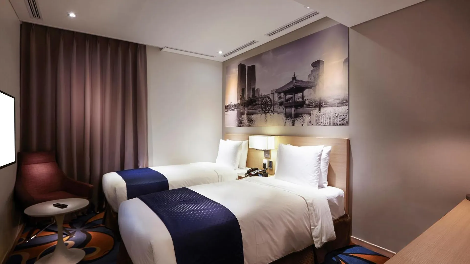 Travelodge Myeongdong Euljiro Seoul Hotel